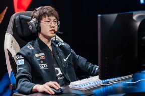 包含Scout遭遇十连败，日本队教练面临压力！的词条