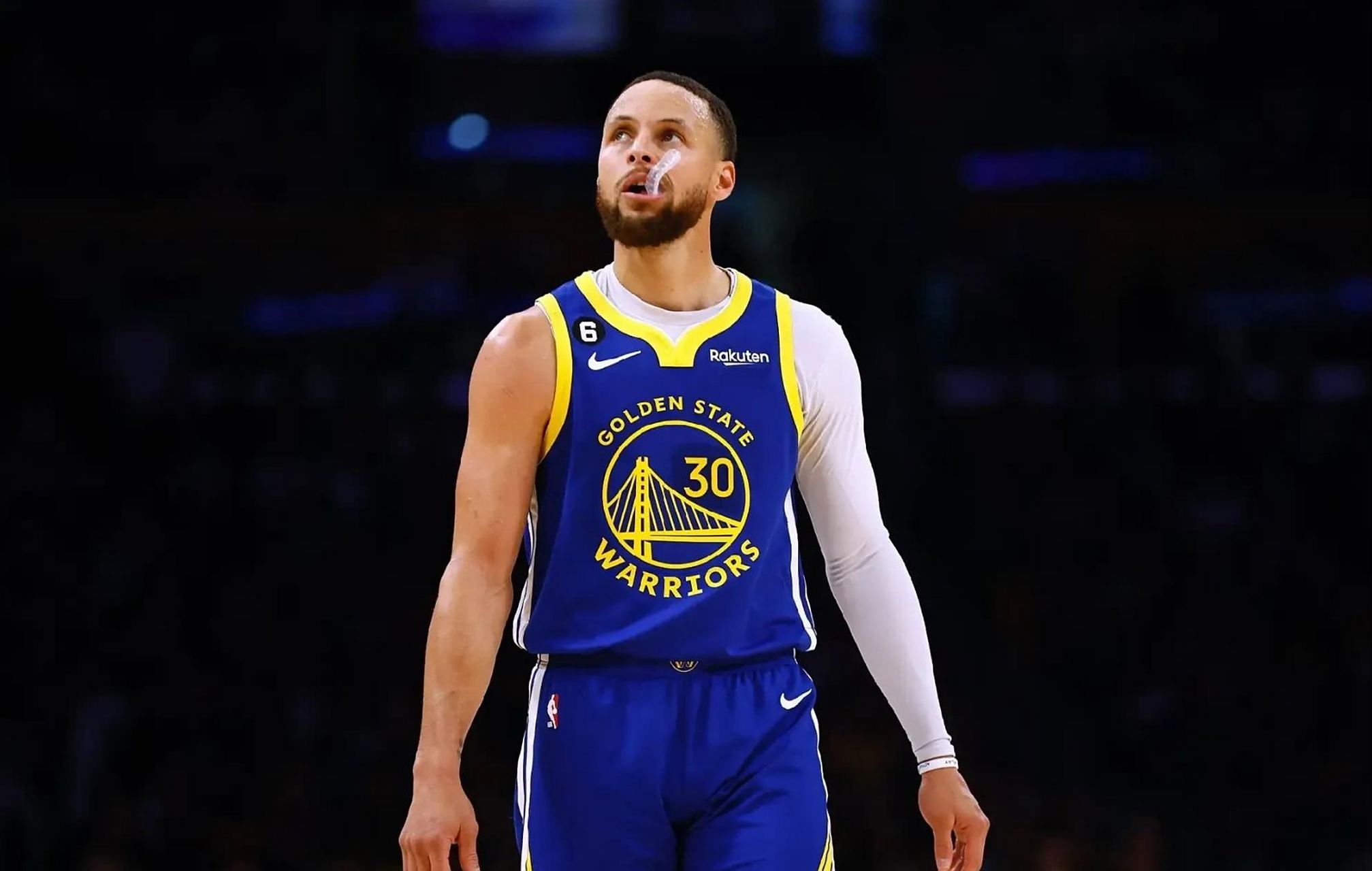 转会期尼斯更衣室发声：NBA季后赛节点到来，话题不断，资深球员宣示担当的简单介绍